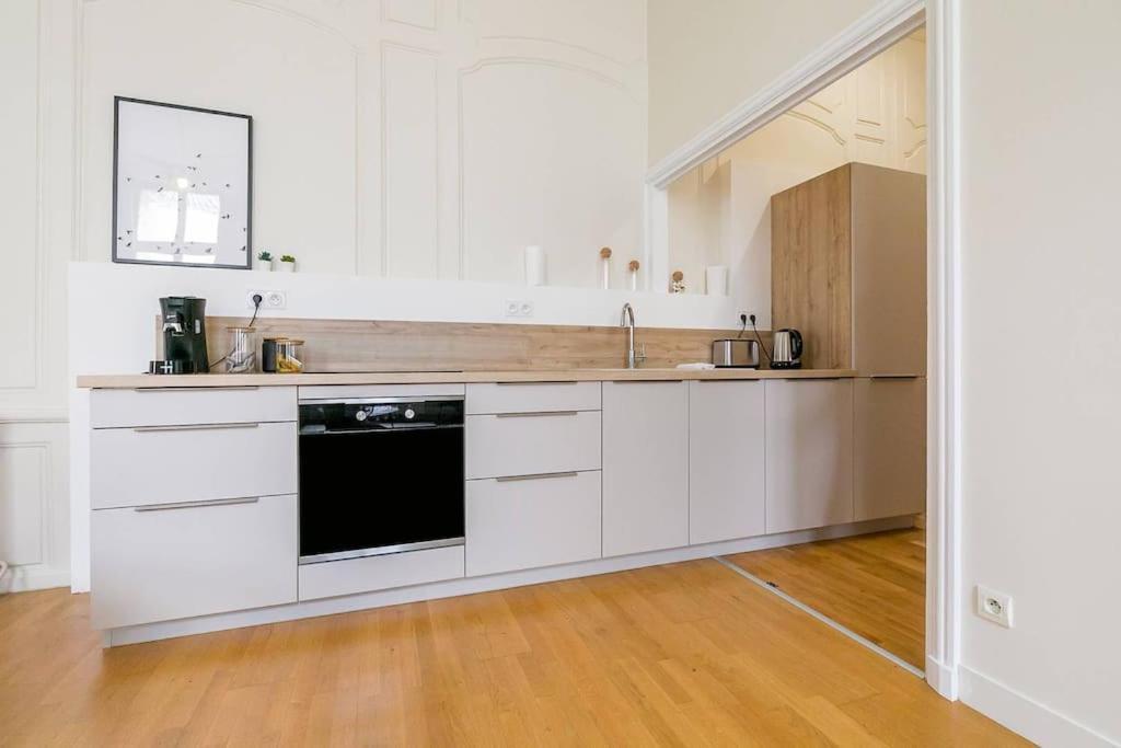 Le Bressey Apartment